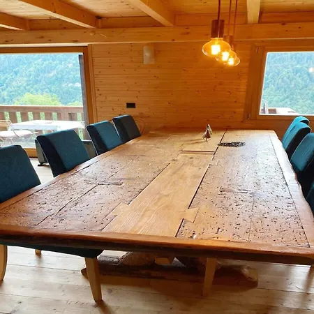 Chalet In Rossiniere Near Glacier & Lake